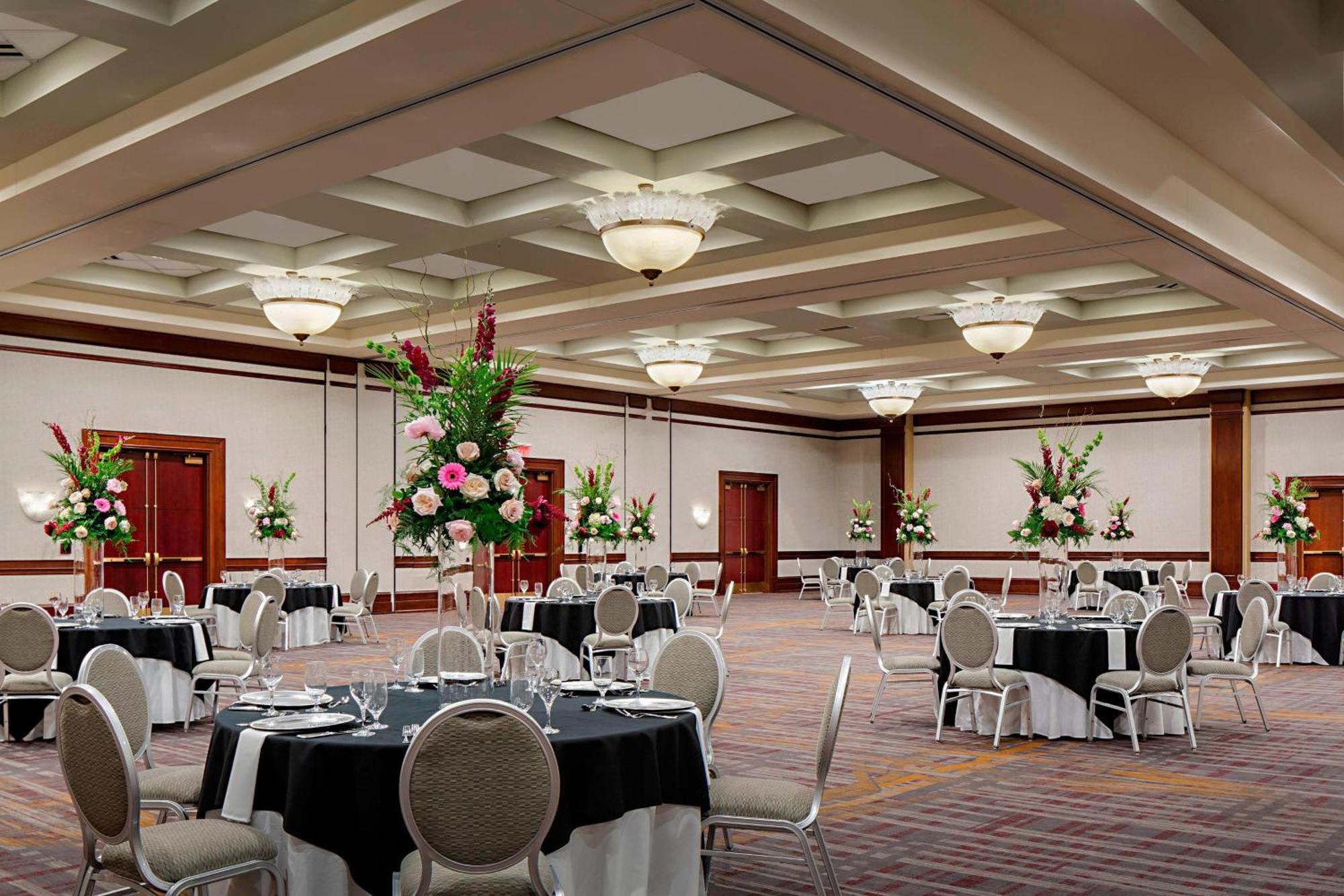 Indianapolis Marriott Downtown Hotel Екстериор снимка